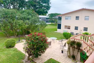 123 Canterbury E, West Palm Beach, FL 33417 - Photo 28