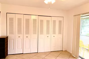 123 Canterbury E, West Palm Beach, FL 33417 - Photo 20