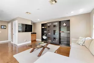 430 NE 7th Ave, Fort Lauderdale, FL 33301 - Photo 20