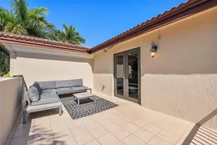 430 NE 7th Ave, Fort Lauderdale, FL 33301 - Photo 22