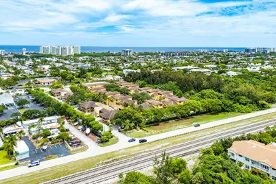 210 NE 69th Circle, Boca Raton, FL 33487 - Photo 46