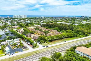 210 NE 69th Cir, Boca Raton, FL 33487 - Photo 46