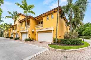 210 NE 69th Cir, Boca Raton, FL 33487 - Photo 32