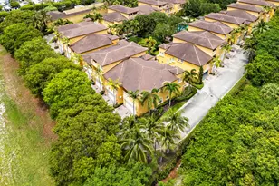 210 NE 69th Cir, Boca Raton, FL 33487 - Photo 40