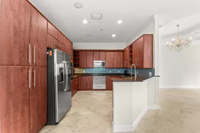 210 NE 69th Circle, Boca Raton, FL 33487 - Photo 4
