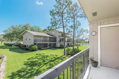 18560 SE Wood Haven Lane #G, Jupiter, FL 33469 - Photo 14