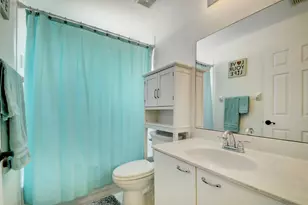 2418 Westmont Dr, Royal Palm Beach, FL 33411 - Photo 28