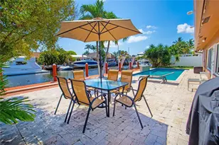 360 SE 12th Ave, Pompano Beach, FL 33060 - Photo 2