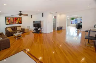 360 SE 12th Ave, Pompano Beach, FL 33060 - Photo 6