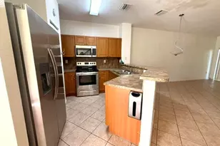 460 Princess Dr, Margate, FL 33068 - Photo 4