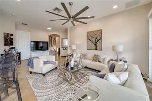 8012 NW 128th Ln, Parkland, FL 33076 - Photo 12