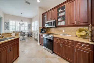 8012 NW 128th Ln, Parkland, FL 33076 - Photo 16