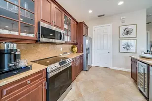 8012 NW 128th Ln, Parkland, FL 33076 - Photo 18