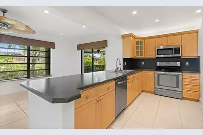 18051 S 104th Ter Terrace S, Boca Raton, FL 33498 - Photo 12