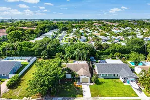 638 SW 4th Ave, Boynton Beach, FL 33426 - Photo 32