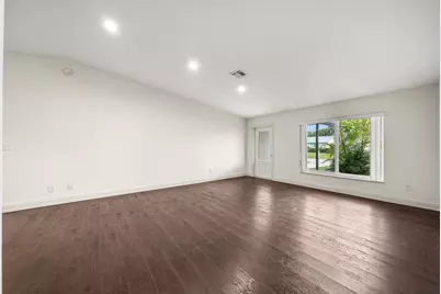 638 SW 4th Avenue, Boynton Beach, FL 33426 - Photo 8