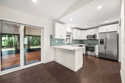 638 SW 4th Avenue, Boynton Beach, FL 33426 - Photo 10