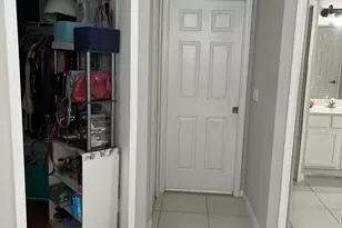 219 NW Biltmore St, Port Saint Lucie, FL 34983 - Photo 46