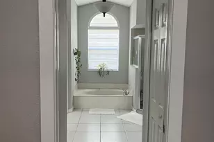 219 NW Biltmore St, Port Saint Lucie, FL 34983 - Photo 22