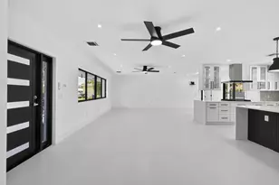 8111 W Lake Dr, Lake Clarke Shores, FL 33406 - Photo 22