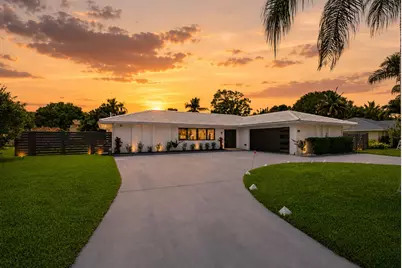 8111 W Lake Drive, Lake Clarke Shores, FL 33406 - Photo 1