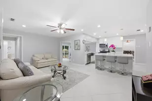 8386 Shadow Wood Blvd, Coral Springs, FL 33071 - Photo 16