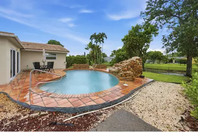 8386 Shadow Wood Boulevard, Coral Springs, FL 33071 - Photo 34