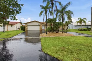 8386 Shadow Wood Blvd, Coral Springs, FL 33071 - Photo 2