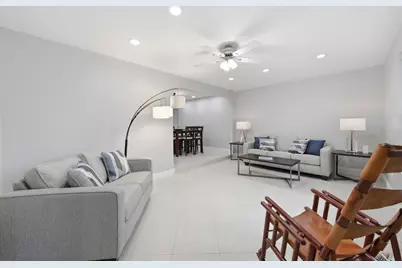 8386 Shadow Wood Boulevard, Coral Springs, FL 33071 - Photo 4