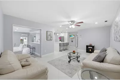 8386 Shadow Wood Boulevard, Coral Springs, FL 33071 - Photo 18
