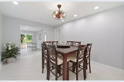 8386 Shadow Wood Boulevard, Coral Springs, FL 33071 - Photo 10
