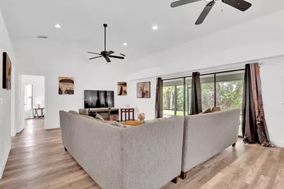 362 SE Crosspoint Drive, Port Saint Lucie, FL 34983 - Photo 6