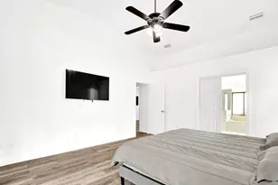362 SE Crosspoint Dr, Port Saint Lucie, FL 34983 - Photo 20
