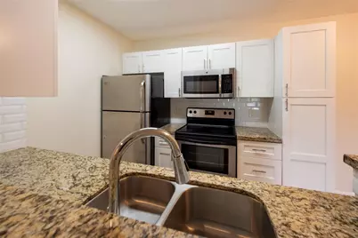 2906 S University Drive #10104, Davie, FL 33328 - Photo 1