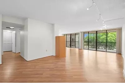 2816 N 46 Avenue #J482, Hollywood, FL 33021 - Photo 10