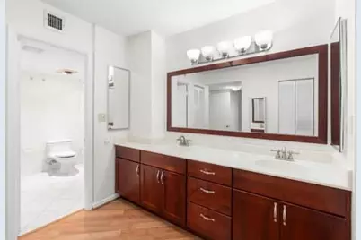 2816 N 46 Avenue #J482, Hollywood, FL 33021 - Photo 24