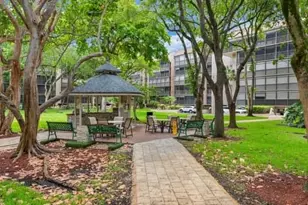 2816 N 46th Ave, Hollywood, FL 33021 - Photo 42
