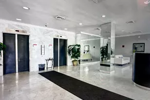 2425 Presidential Way, West Palm Beach, FL 33401 - Photo 26