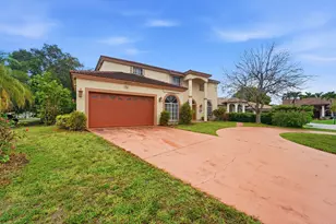 10710 NW 54th Pl, Coral Springs, FL 33076 - Photo 2