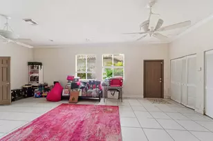10710 NW 54th Pl, Coral Springs, FL 33076 - Photo 14