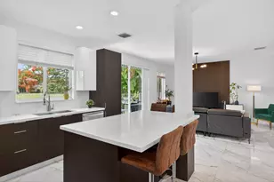 1374 Canary Island Dr, Weston, FL 33327 - Photo 16