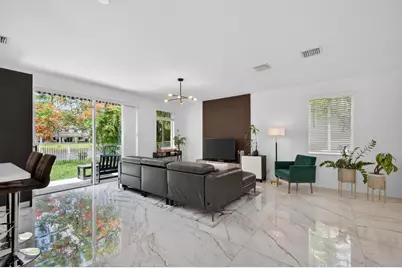1374 Canary Island Drive, Weston, FL 33327 - Photo 8