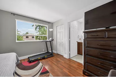 1374 Canary Island Drive, Weston, FL 33327 - Photo 32