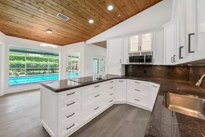 3185 St James Drive, Boca Raton, FL 33434 - Photo 12