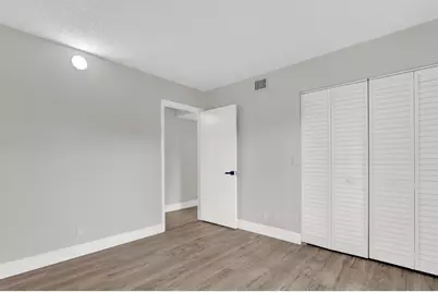 715 Sunny Pine Way #B1, Greenacres, FL 33415 - Photo 18