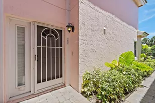 2605 N Fairway Dr Dr N, Jupiter, FL 33477 - Photo 4