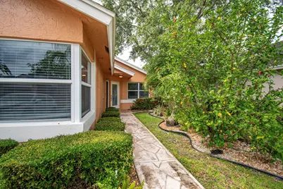 7601 Martinique Boulevard, Boca Raton, FL 33433 - Photo 4