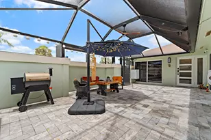 109 Bent Arrow Dr, Jupiter, FL 33458 - Photo 2