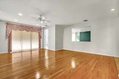 180 Caribe Court, Greenacres, FL 33413 - Photo 10