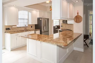 146 Lost Bridge Drive, Palm Beach Gardens, FL 33410 - Photo 14
